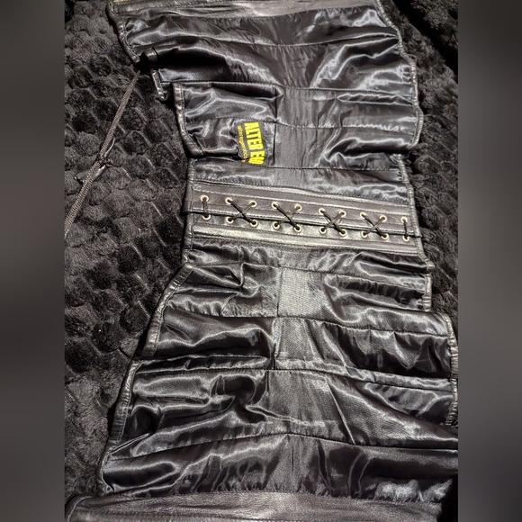 Alter Ego erotics leather boned black goth vamp overbust corset - Picture 5 of 7